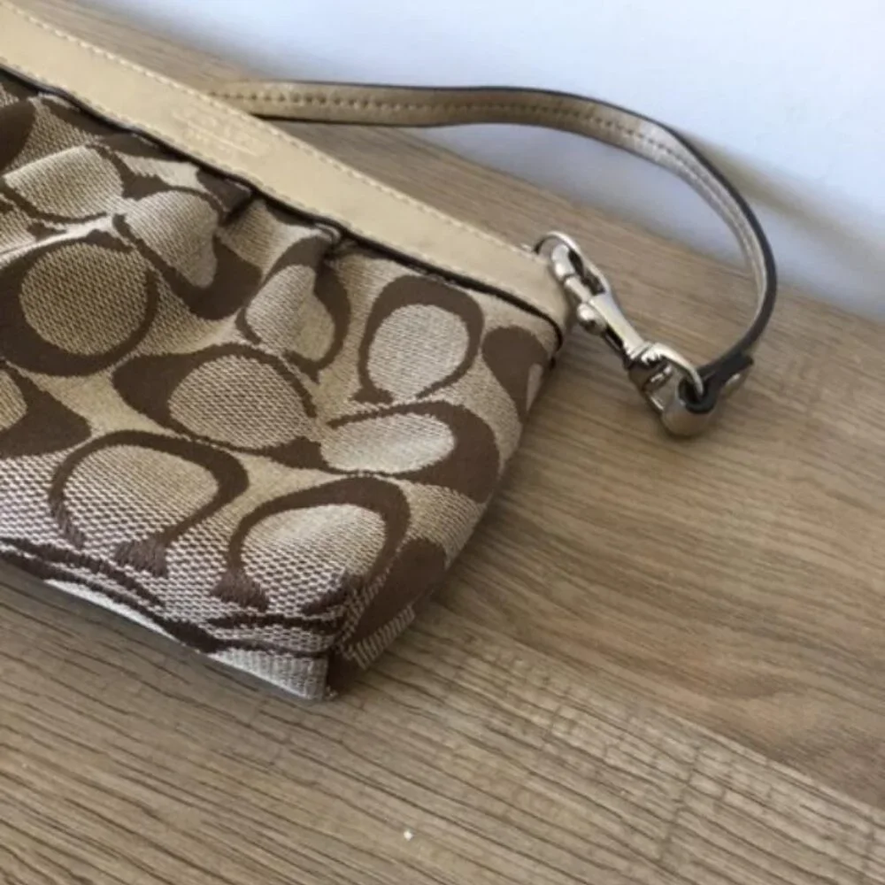 Coach Pleated Wristlet in Khaki and Tan Signature C Jacquard w/Gold Leather Trim - Picture 8 of 10